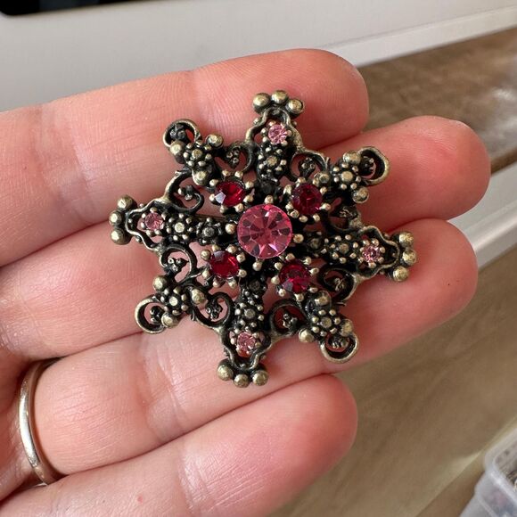 Vintage Red and Pink Rhinestone Floral Flower Brooch Pin - Picture 1 of 2